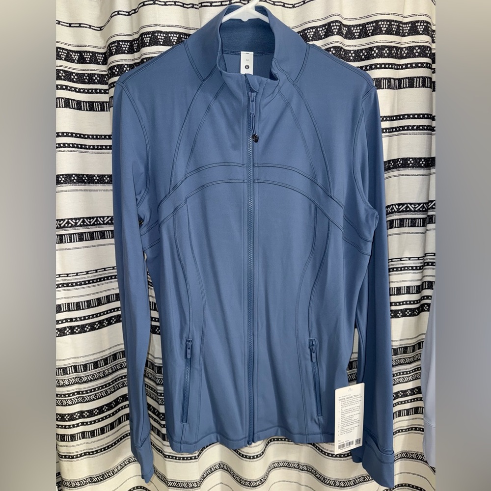 Lululemon full define jacket in washed denim